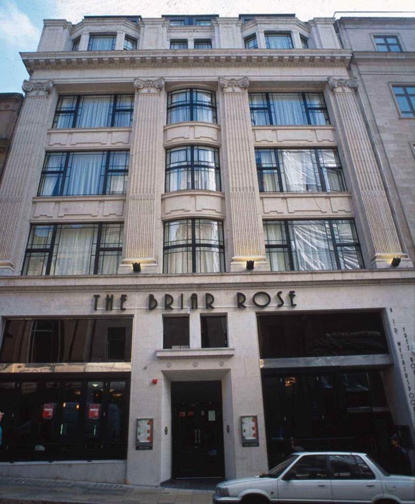 The Briar Rose Wetherspoon - Housity