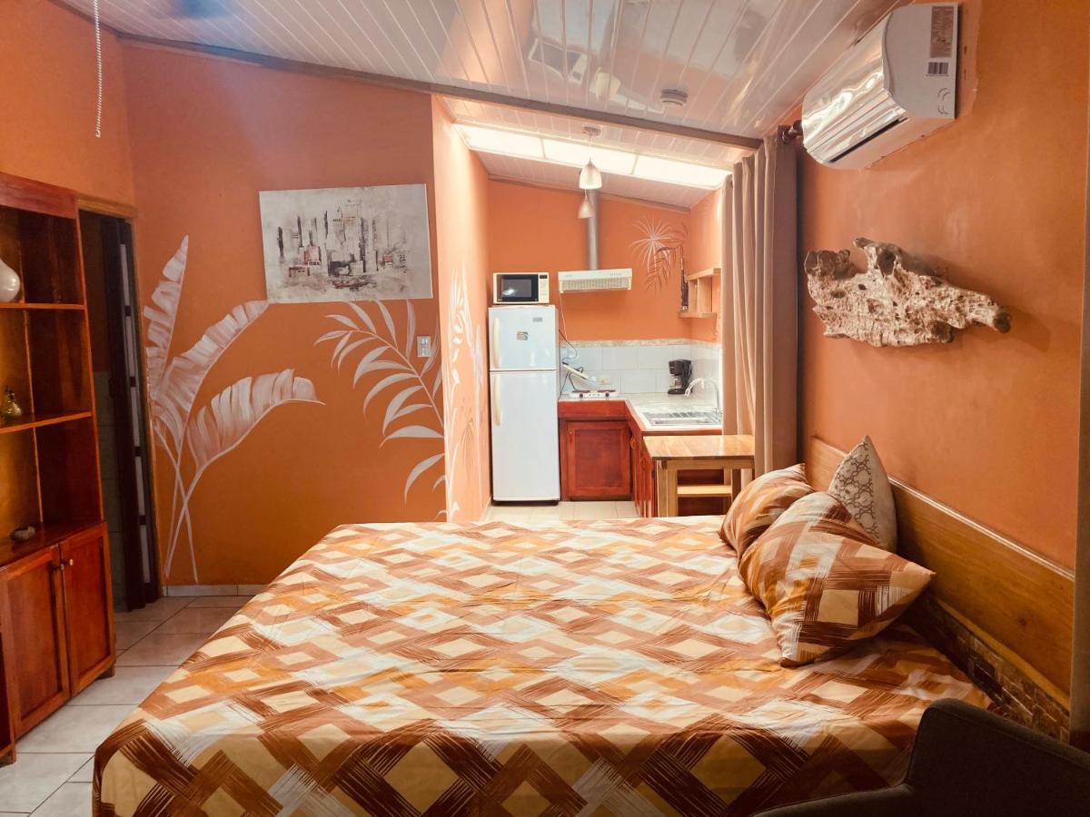 Caribbean Comfort - Housity