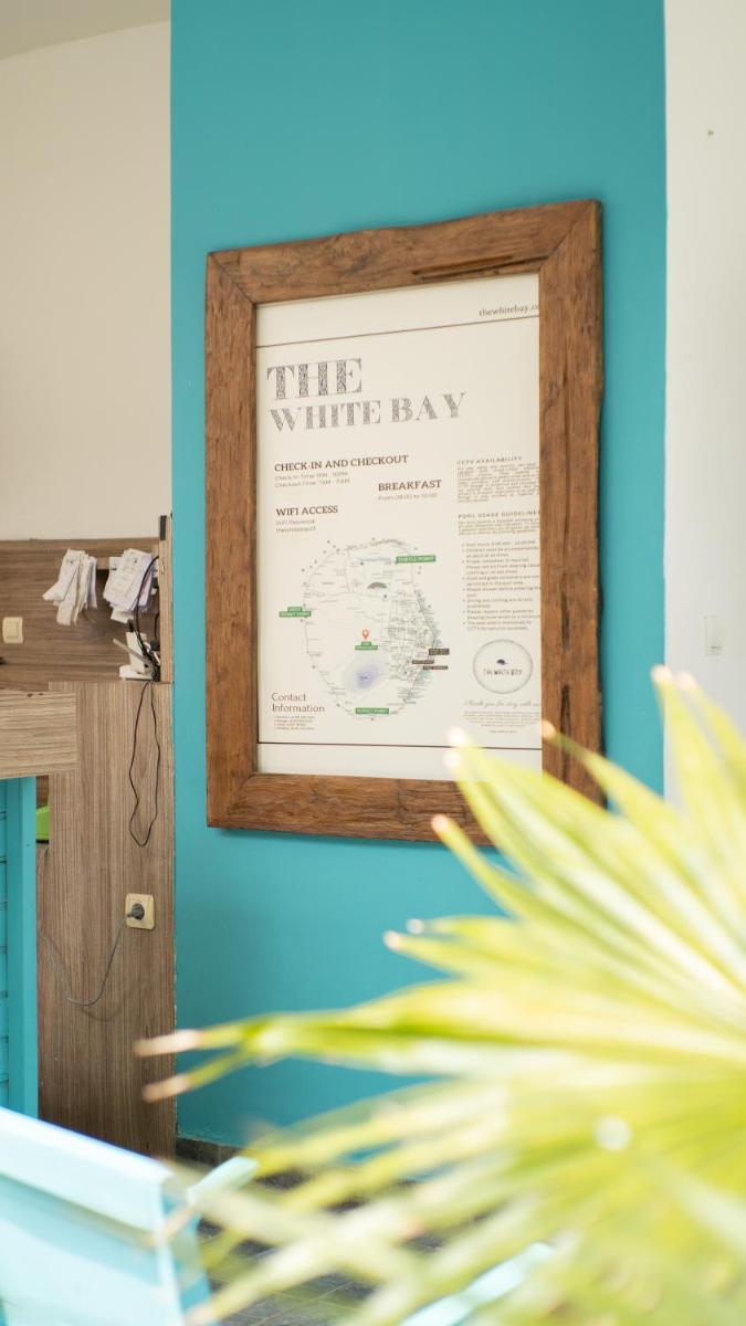 The White Bay - Housity