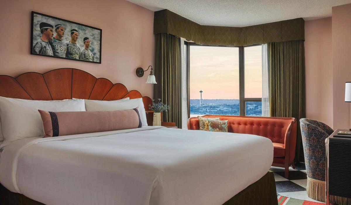 Graduate by Hilton Seattle - Housity
