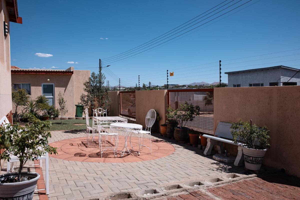 Emerald Bed&Breakfast - Housity