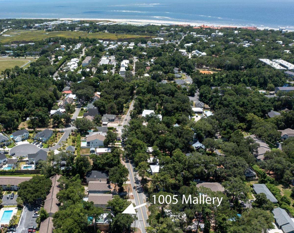 Sandpiper Cottage - 1005 Mallery Street - Housity