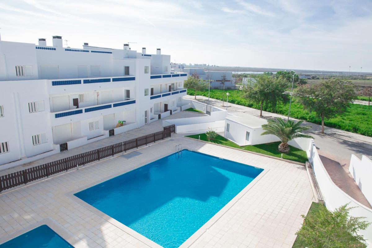 Santos Apartment - Housity