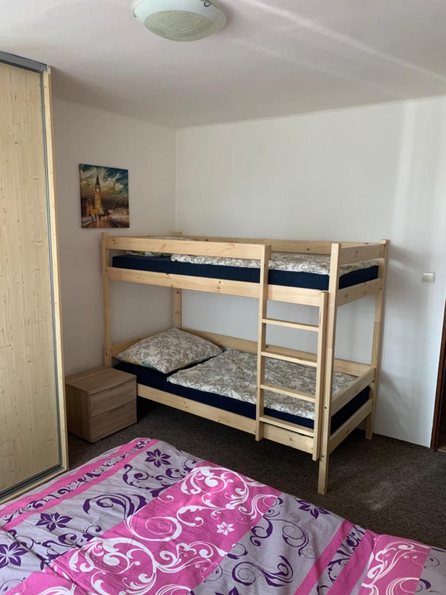 Your Home 2 with parking - Housity