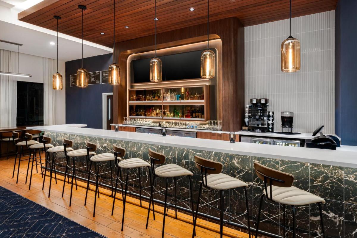 Courtyard by Marriott Columbus Phenix City - Housity