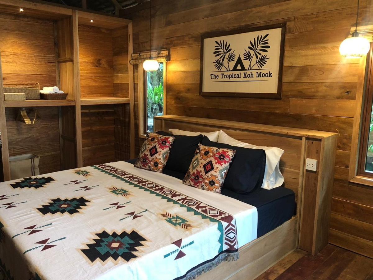 The Tropical Koh Mook - Housity