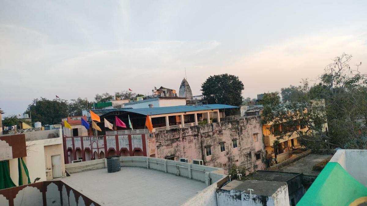 Kailash kuti Guest House - Housity