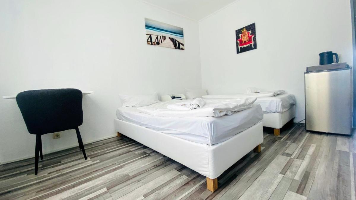 Hotel am Park - Krefeld - Düsseldorf - Housity