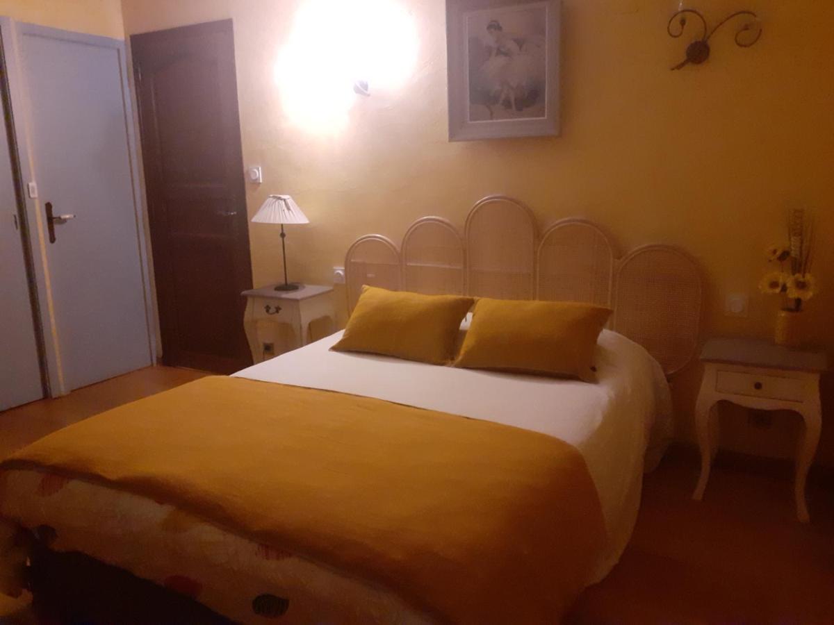 7 , le Haut Montrayé - Housity
