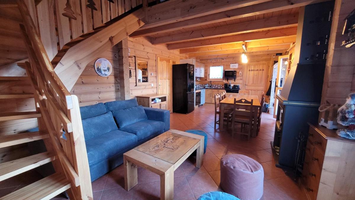 Chalet Aneloup vue d'exception à la Joue du Loup - Housity