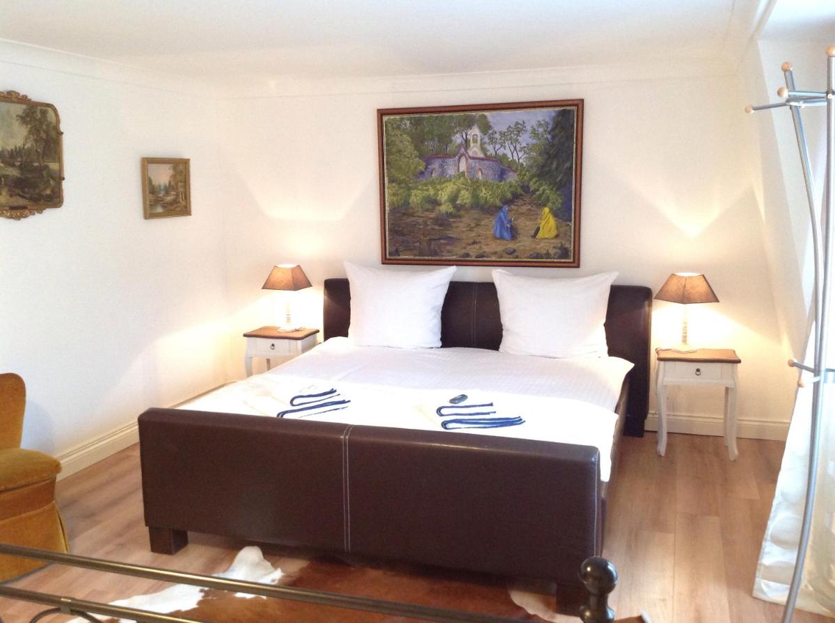 Royal Guest House - Housity