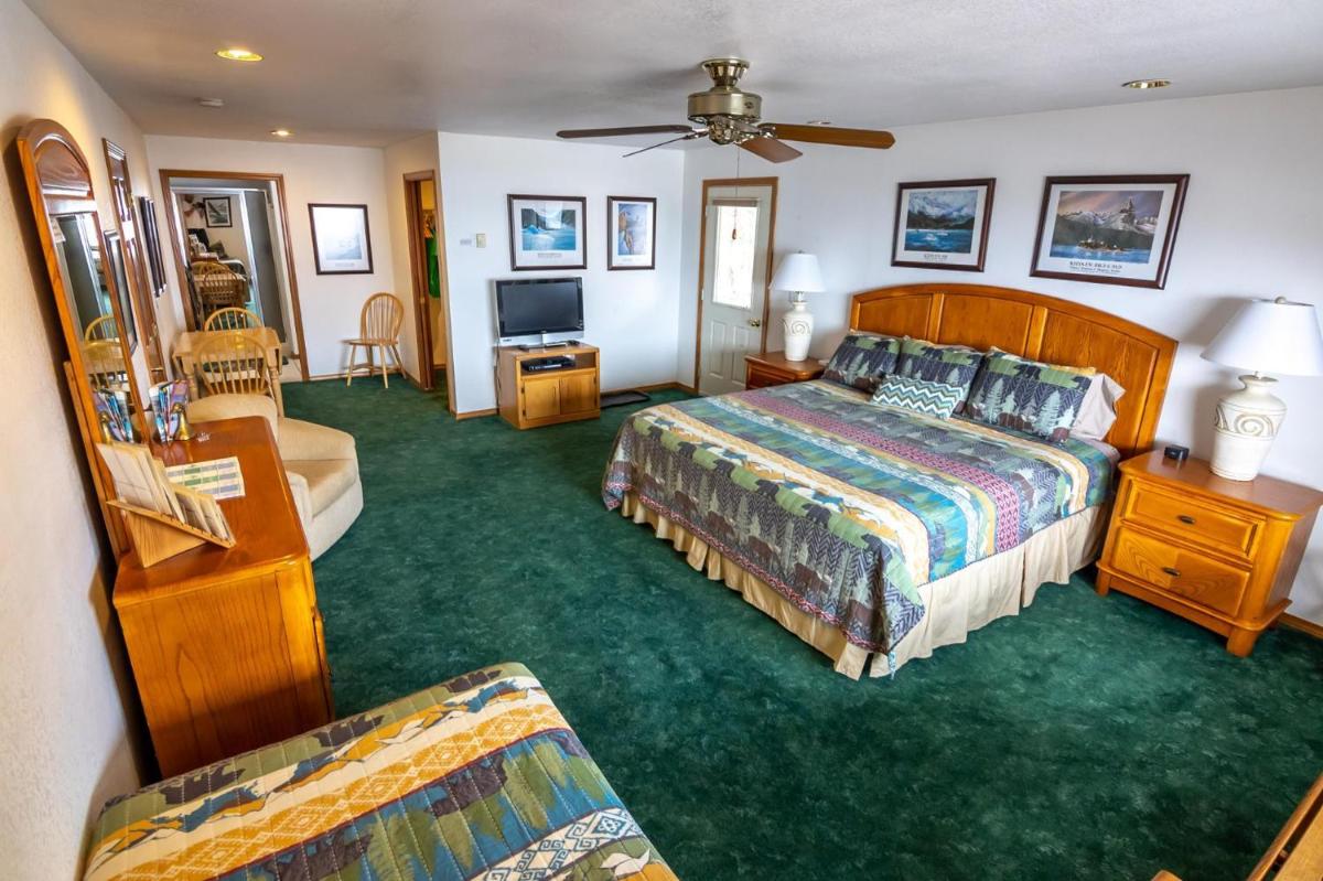 Suite 1 Lynn View Lodge - Housity