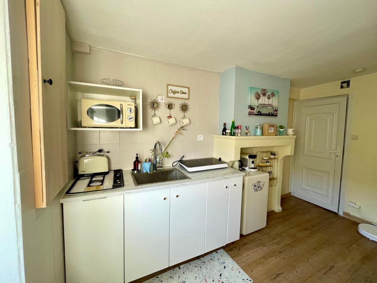 Van Life chambre avec Vidéo projecteur - Housity