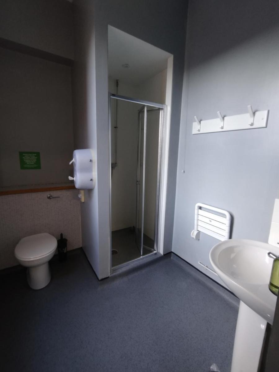 Kington Accommodation - Housity