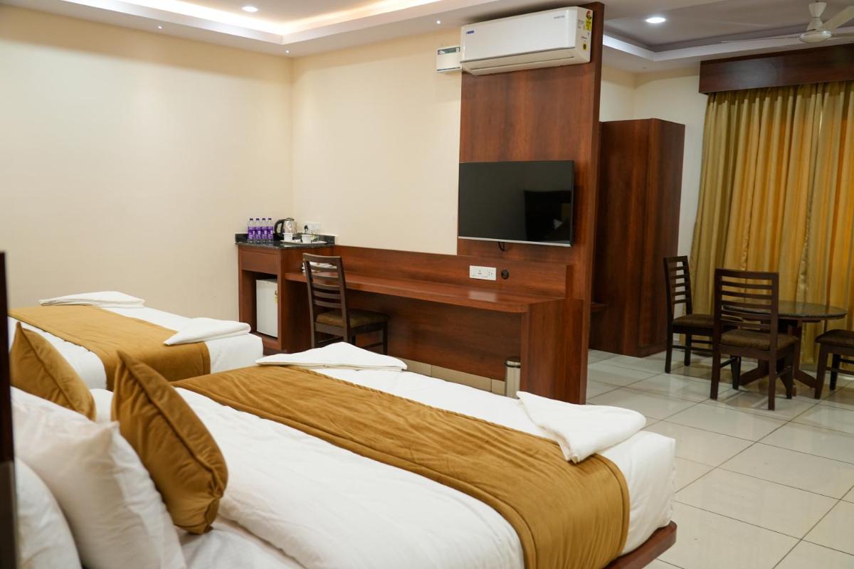 Sri Krishna Inn - Kempegowda Airport Bangalore - Hizvo
