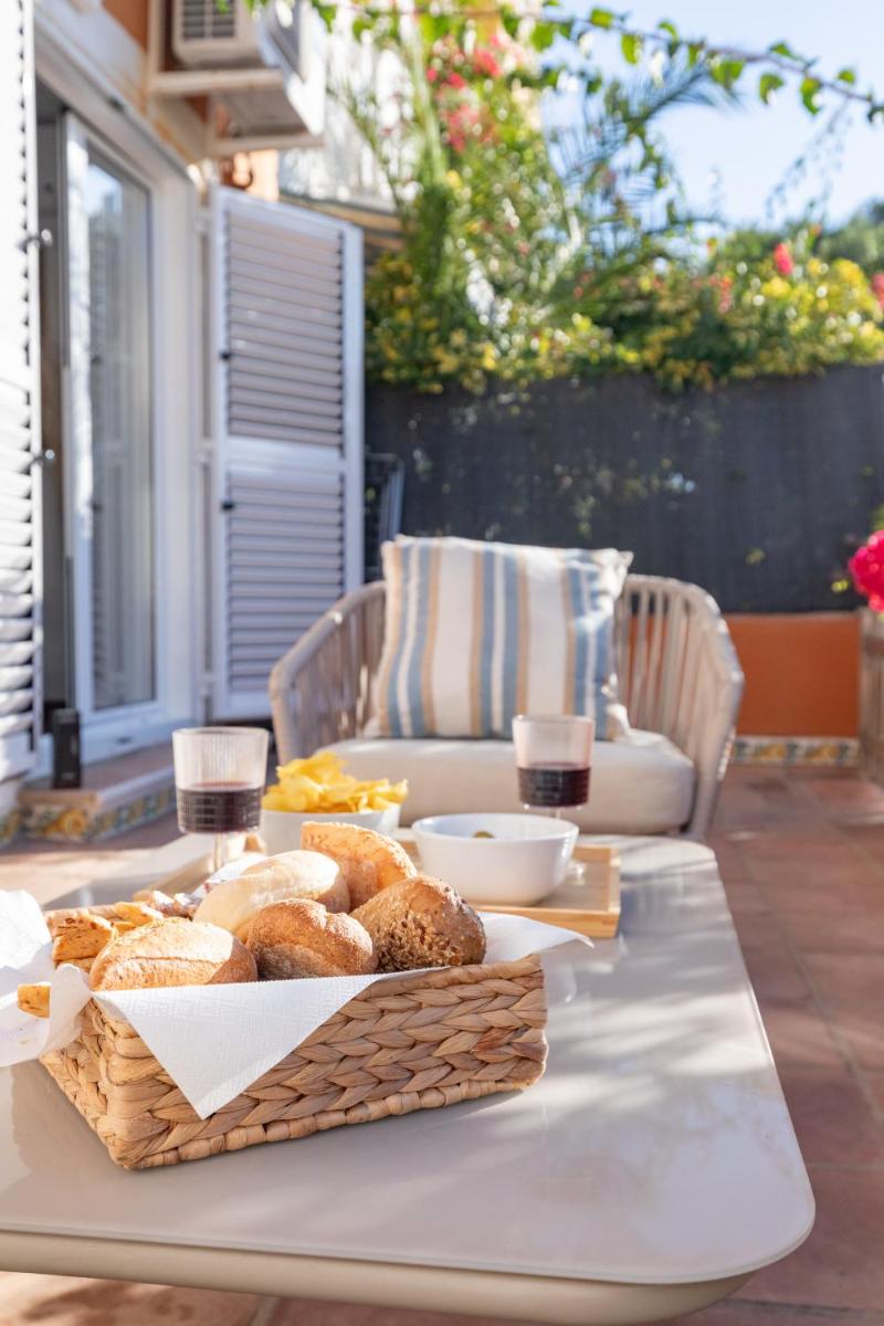 Travel Habitat Casa con embarcadero. - Housity