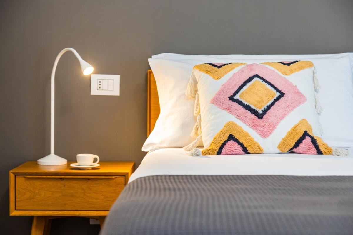 Direlo Guest House - Housity