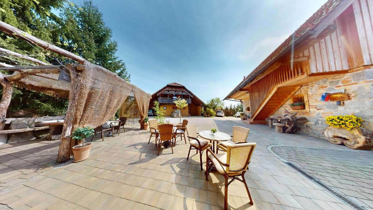 Resort Hisa Ida - Apartments with Hot Tub and Sauna - Housity