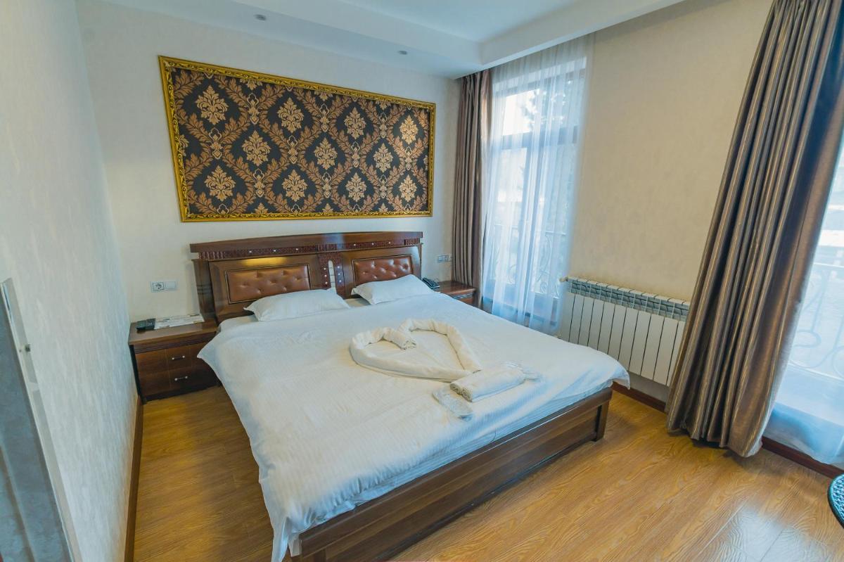 Hotel Garden House - Housity