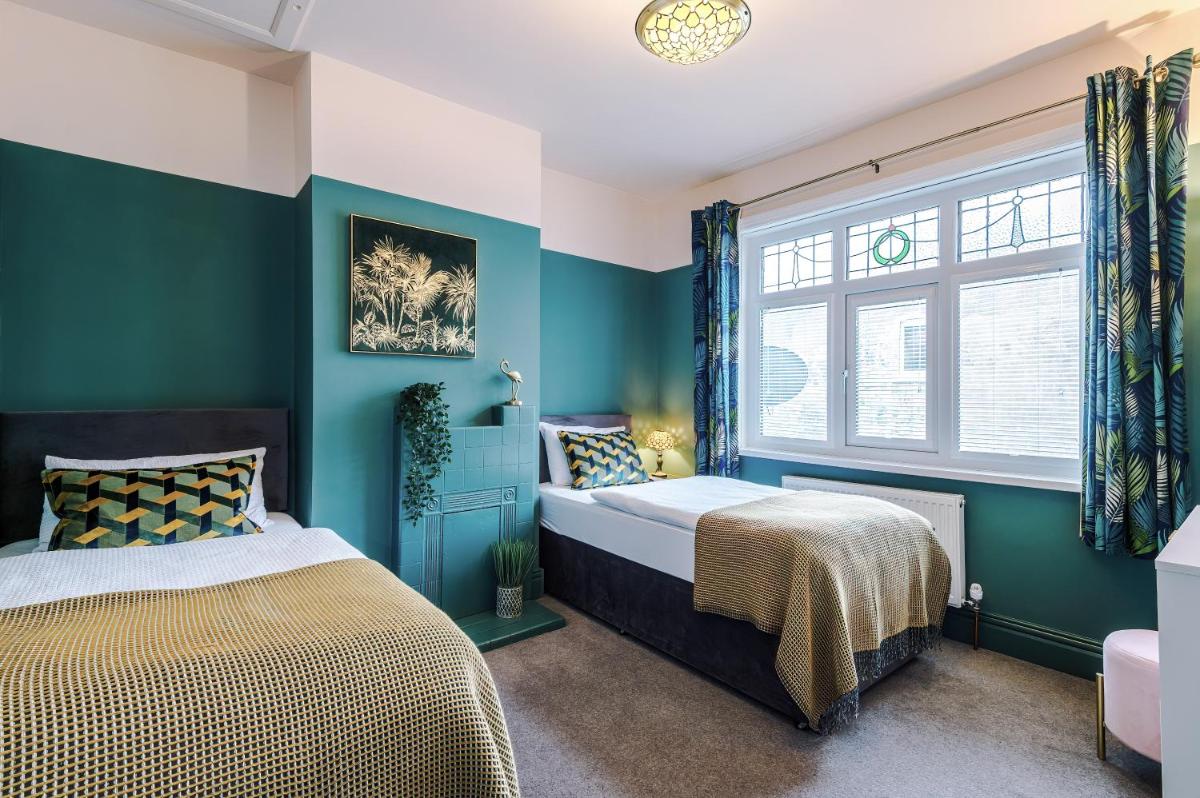 Durham City - 10 min Walk with Parking - Housity