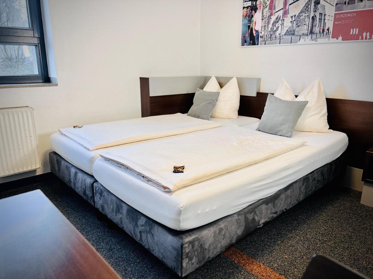 Jugendherberge City-Hostel Köln-Riehl - Housity