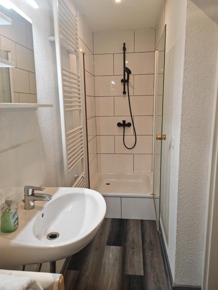 Ferienwohnung - Housity
