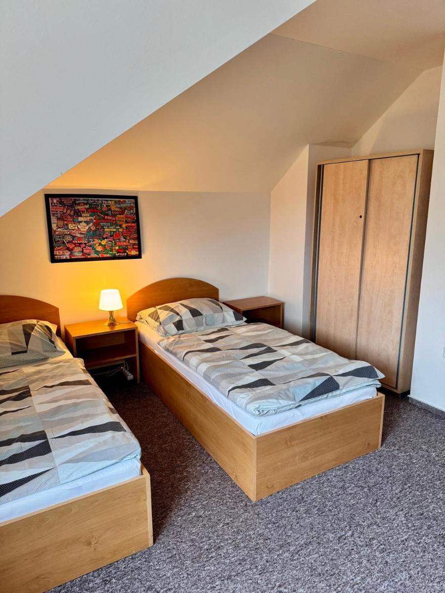 JI Apartment - Housity