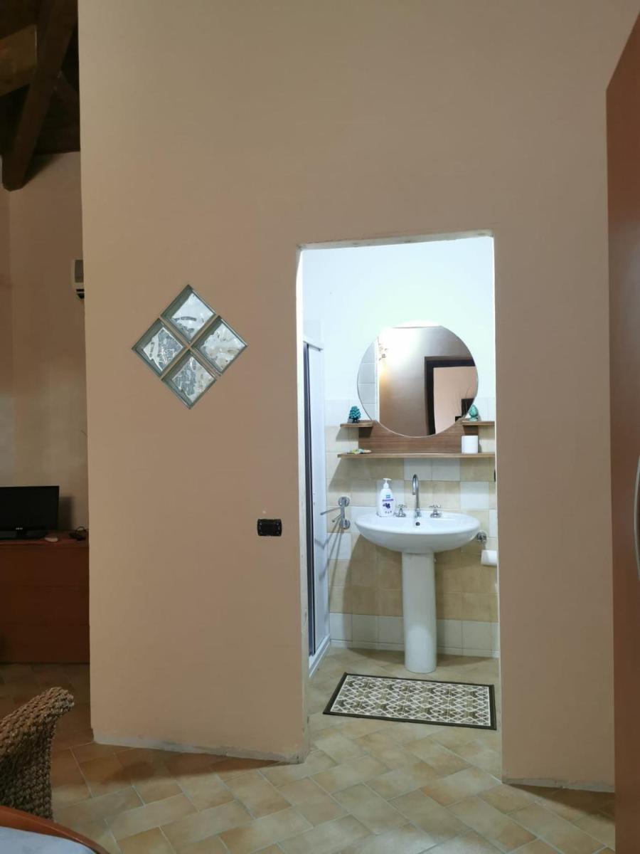 Bed And Breakfast "ANNA" - Housity