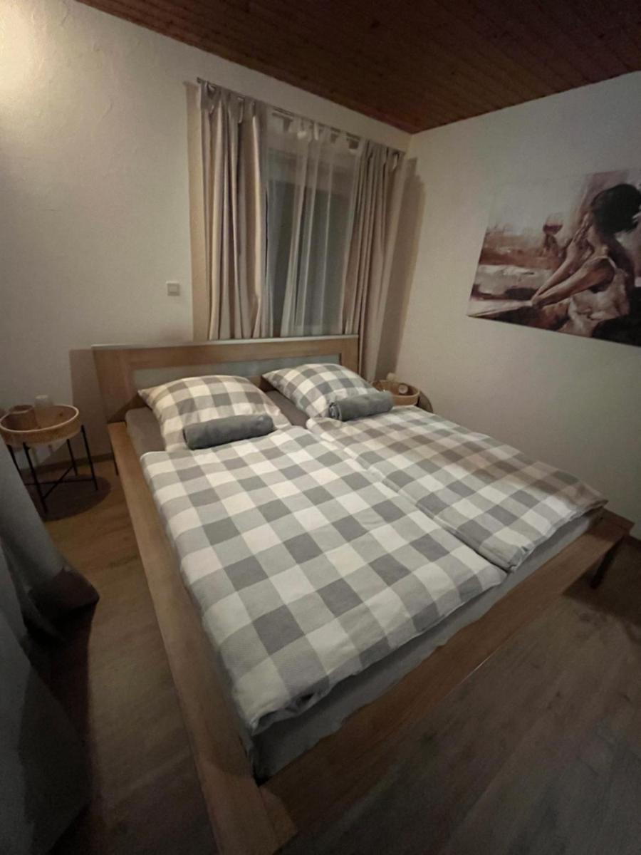 Ferienwohnung in Dahn - Housity