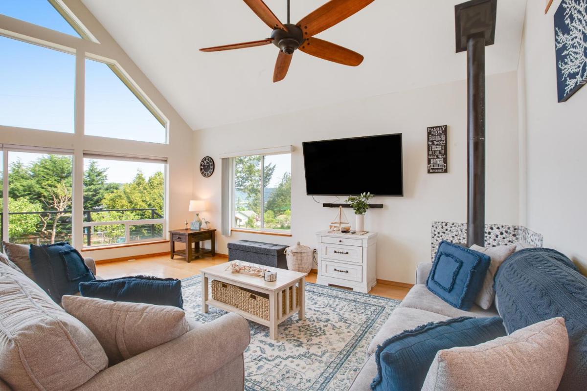 Northwest Stunner - Housity