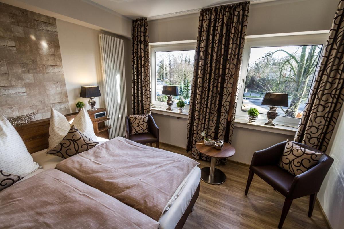 Hotel Restaurant Hackmann-Atter - Housity