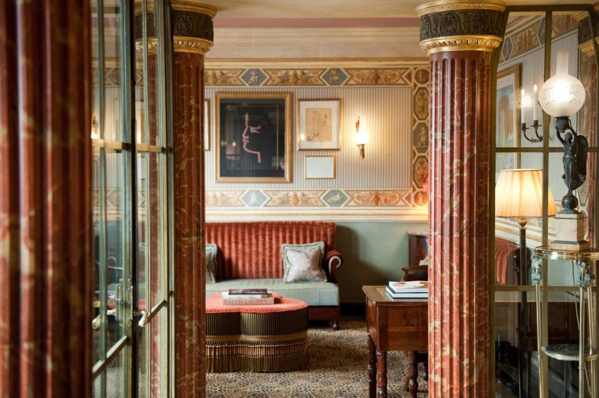 Coin salon dans l'établissement L'Hôtel