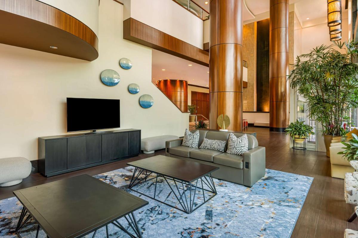 Embassy Suites Houston - Downtown - Housity