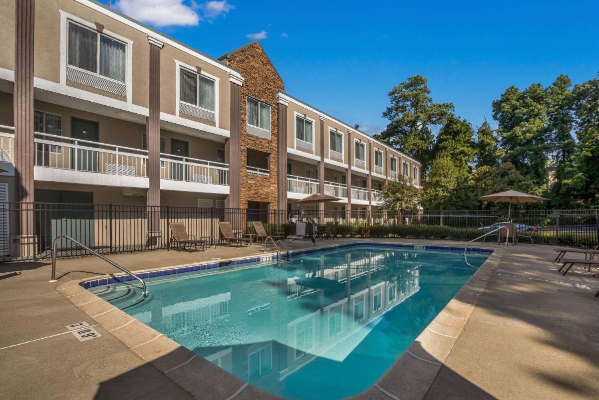 Quality Inn Northlake - Housity