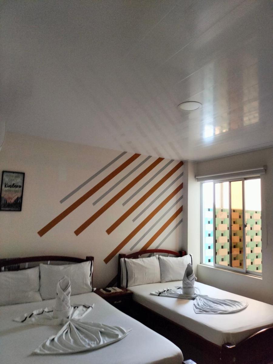 Hotel Villareal del Llano - Housity