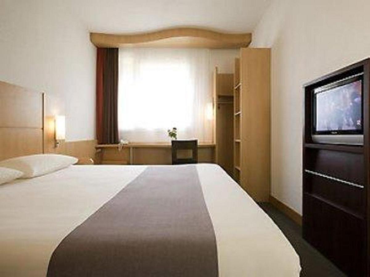 Suitetrails - Ibis Cotonou