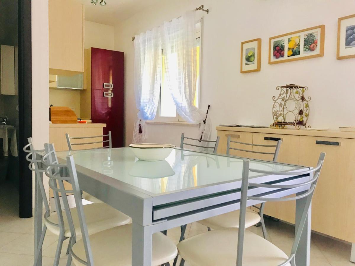 Pizzo Beach Club two bed Apartments 8G - Hizvo