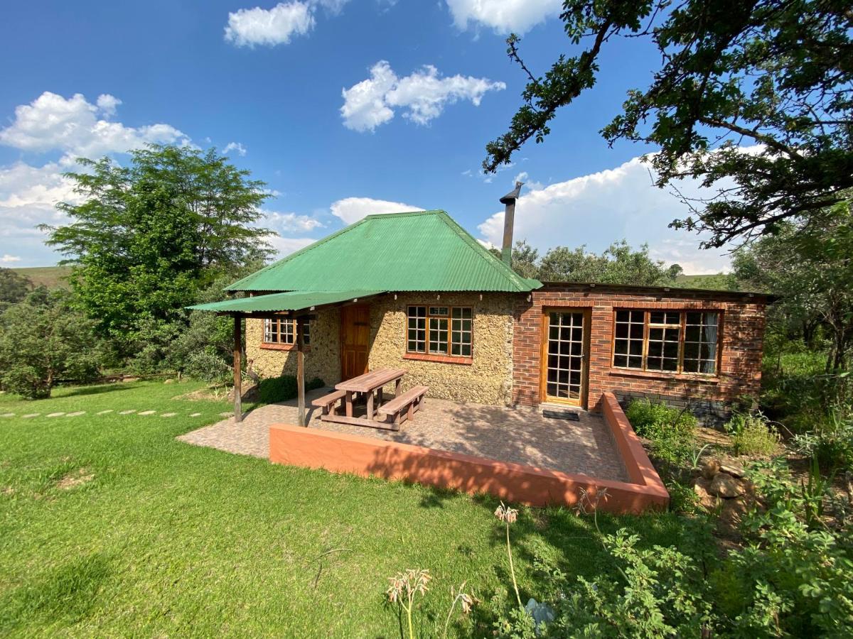 Sani Lodge Cottages - Housity