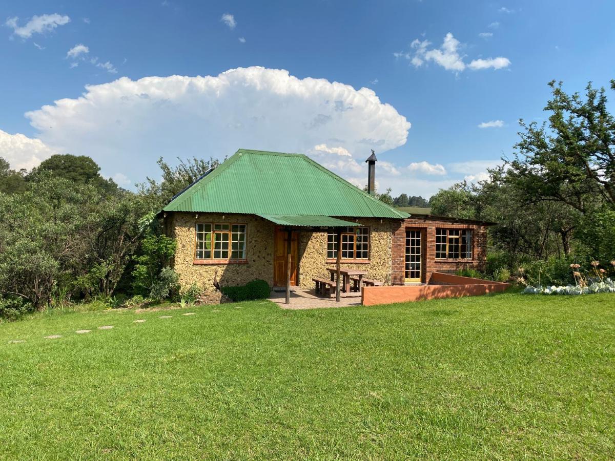 Sani Lodge Cottages - Housity