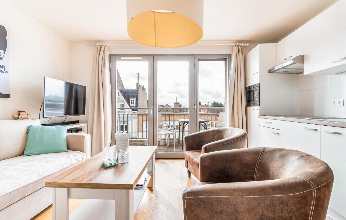 Beautiful Apartment In Bray-Dunes With Wifi - Housity