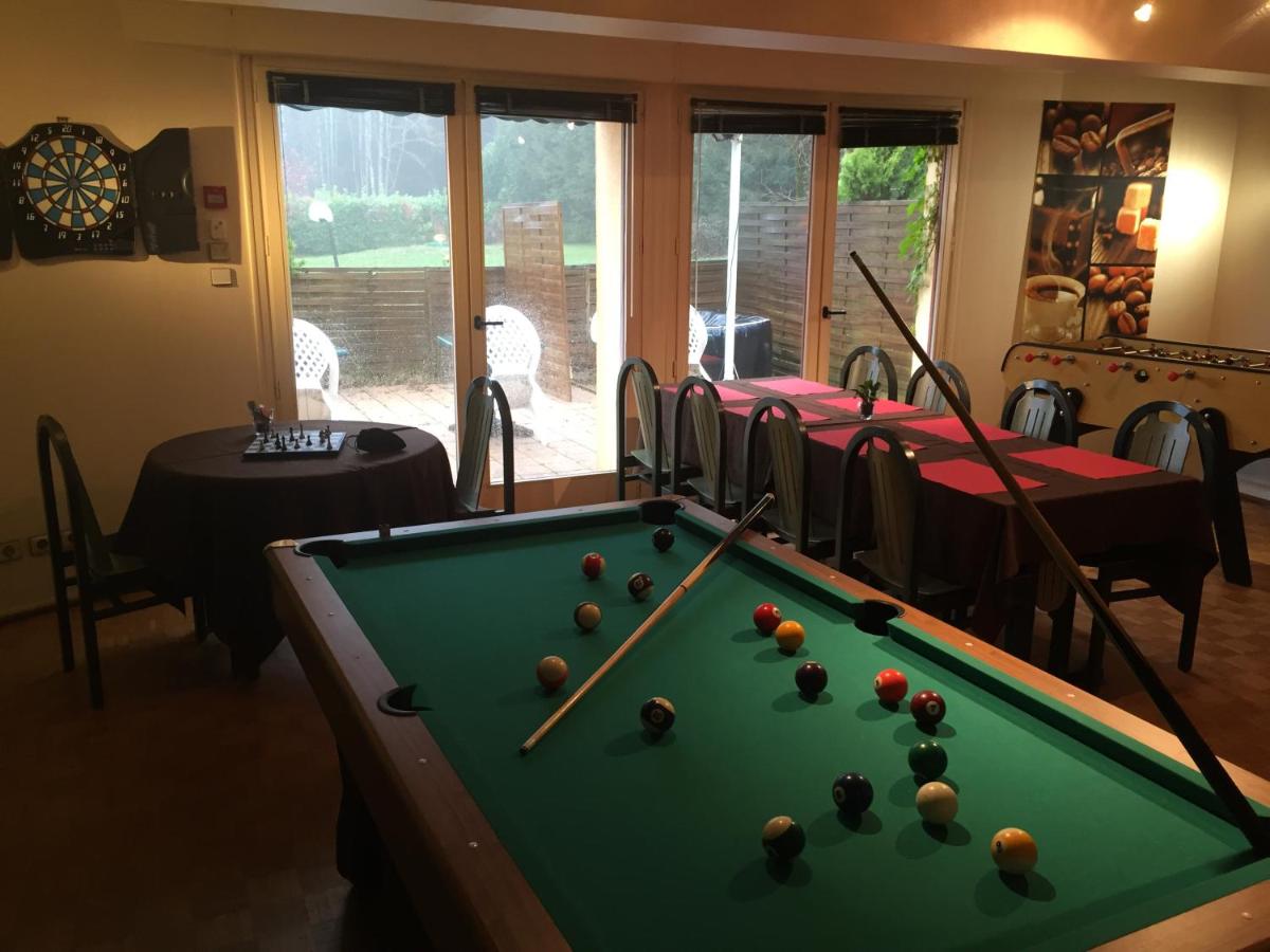 Billard dans l'établissement Le Pavillon
