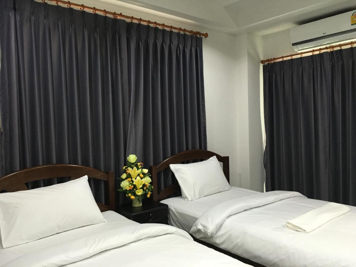 Baan Samrarn - Housity
