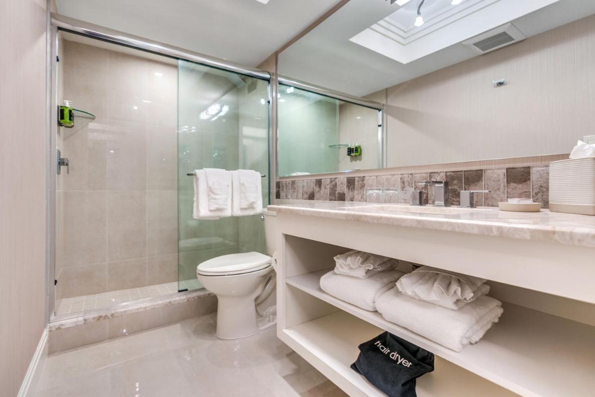 Sanibel Inn - Housity