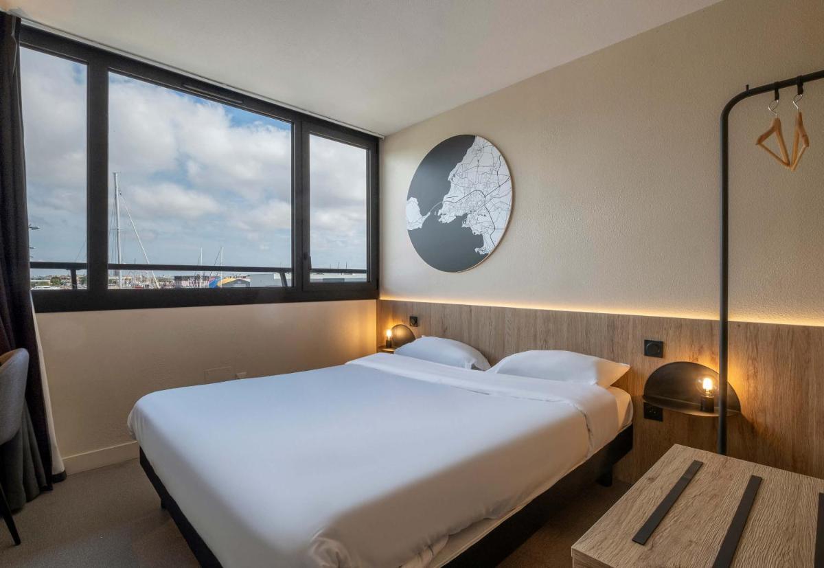 B&B HOTEL La Rochelle Centre Les Minimes - Housity