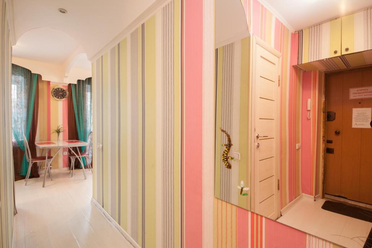 Kvartirov Apartment at K.Marksa - Housity
