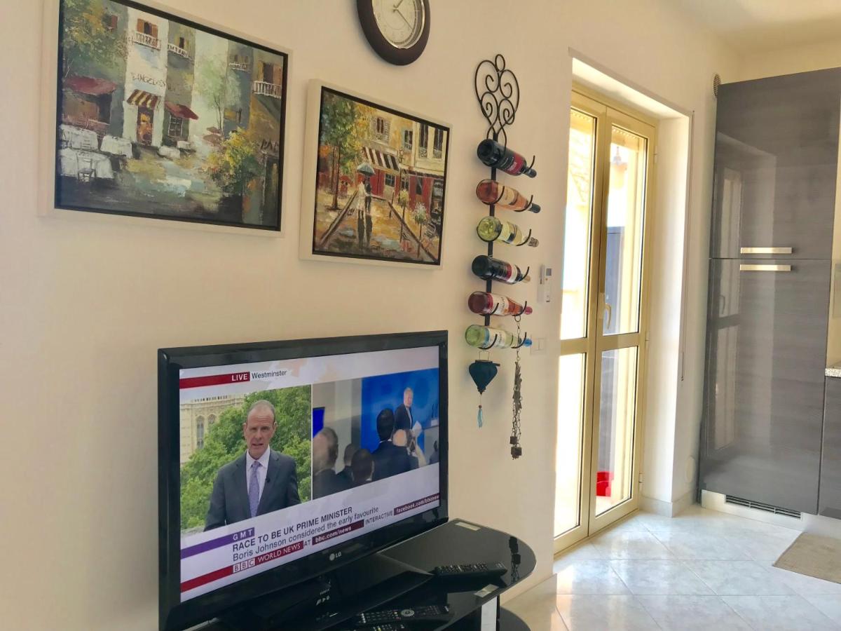 Borgonovo Penthouse 13P - Hizvo