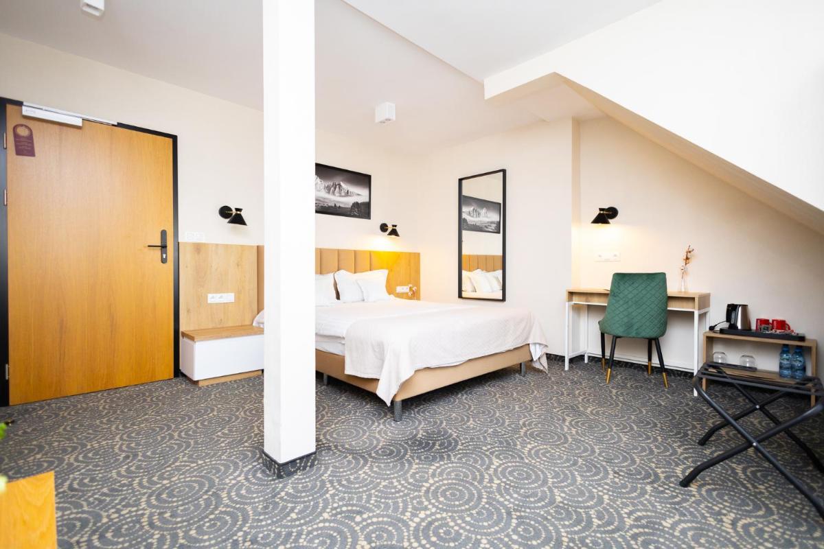 Hotel ARDEN - Housity