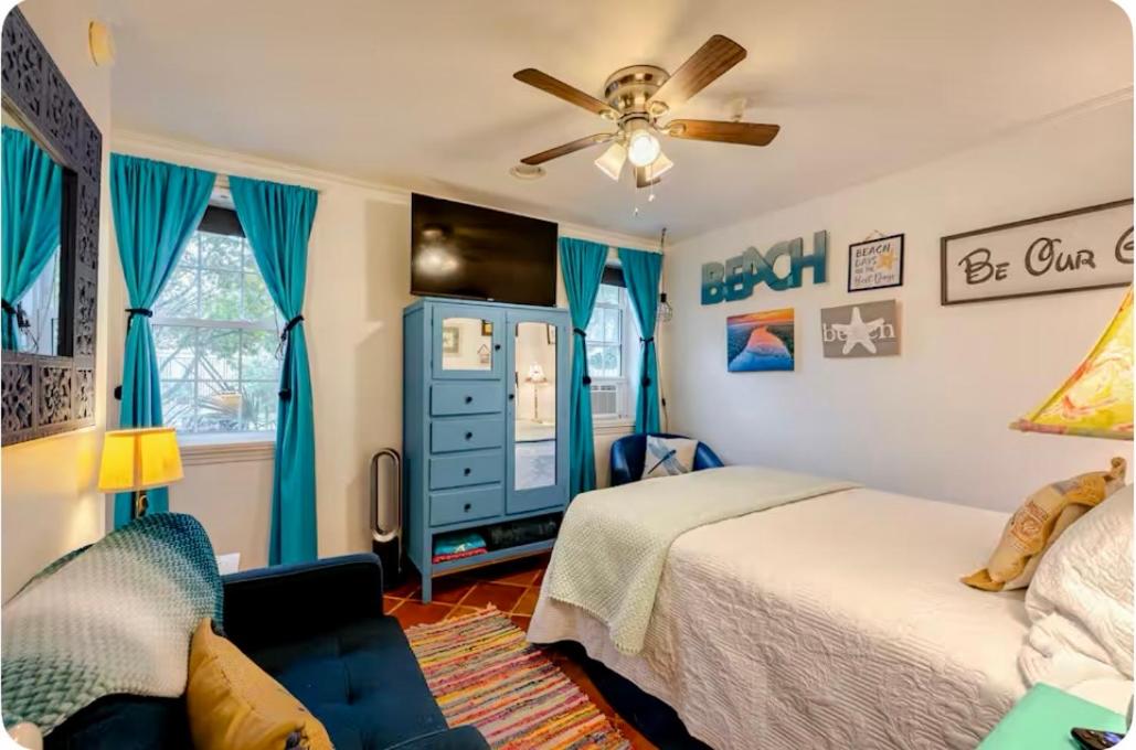 Pearls Pad - Beautiful 1 bedroom apartment- 1 block to beach - Housity
