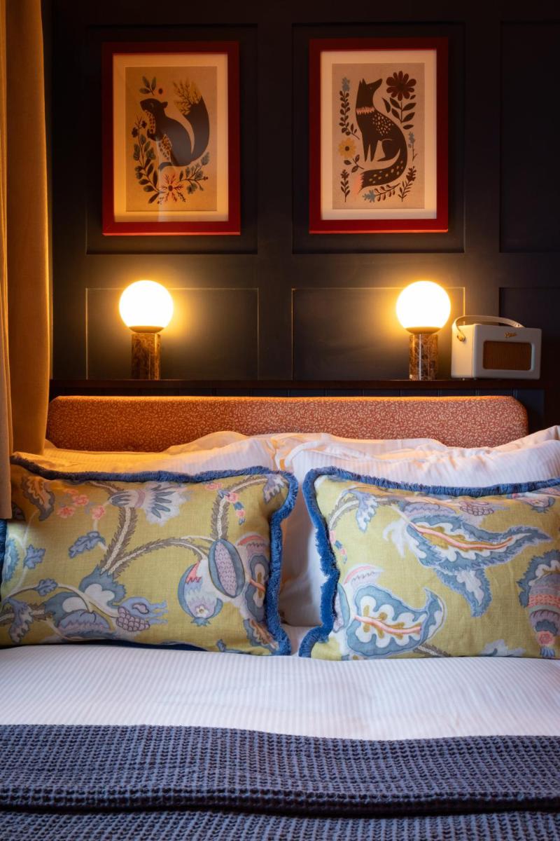 The Royal Forest - A Heartwood Inn - Housity