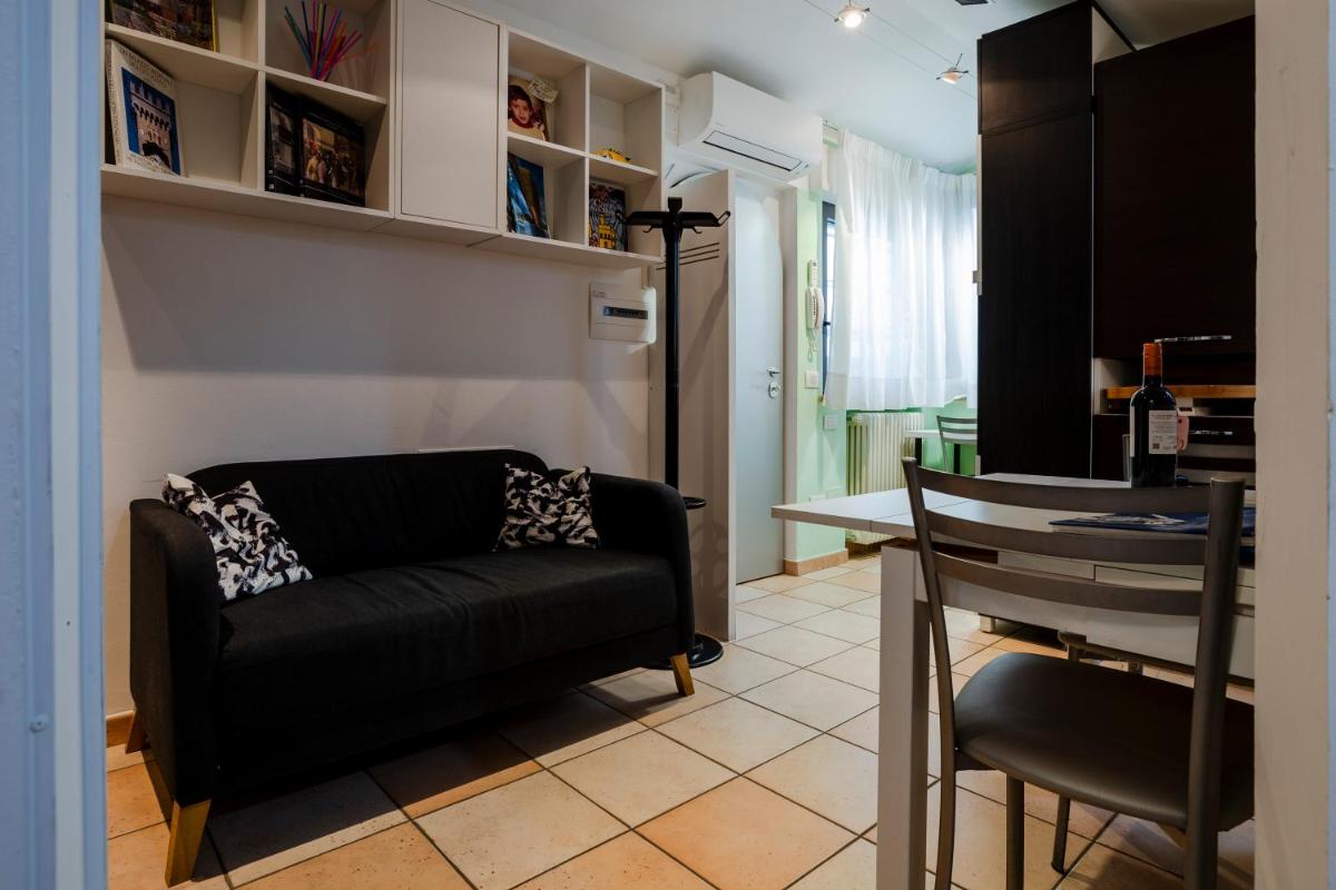 Above The Sky - Flying Apartment - Hizvo